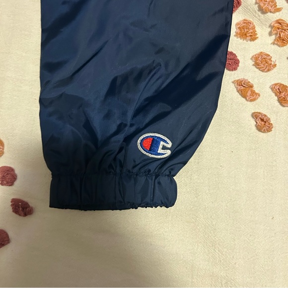 Women’s Champion Cropped Jacket - Picture 6 of 6